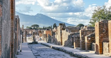 Exclusive tour of the Pompeii ruins